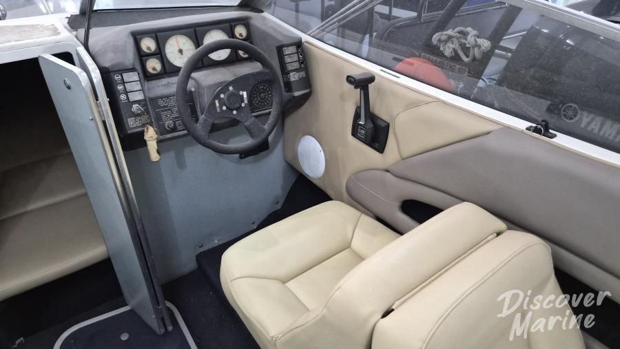 베이라이너 카프리