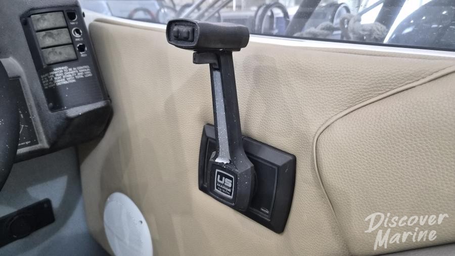 베이라이너 카프리