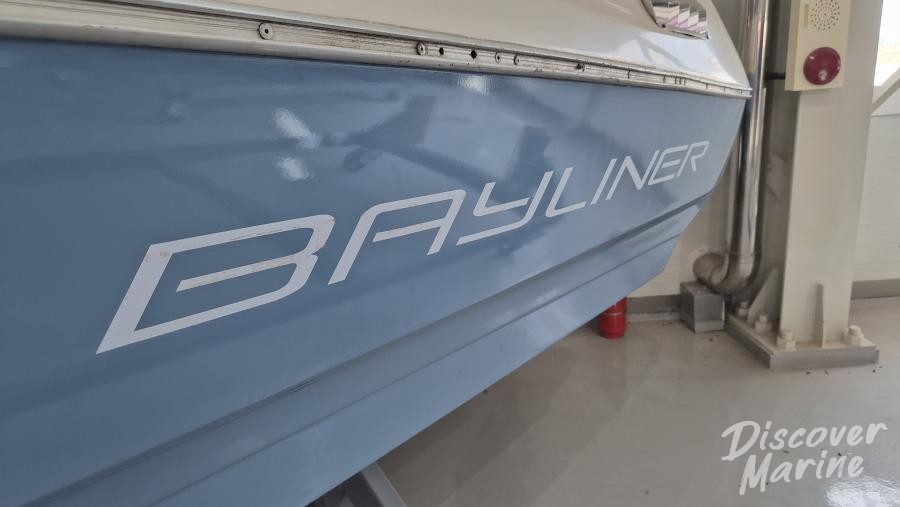 베이라이너 카프리