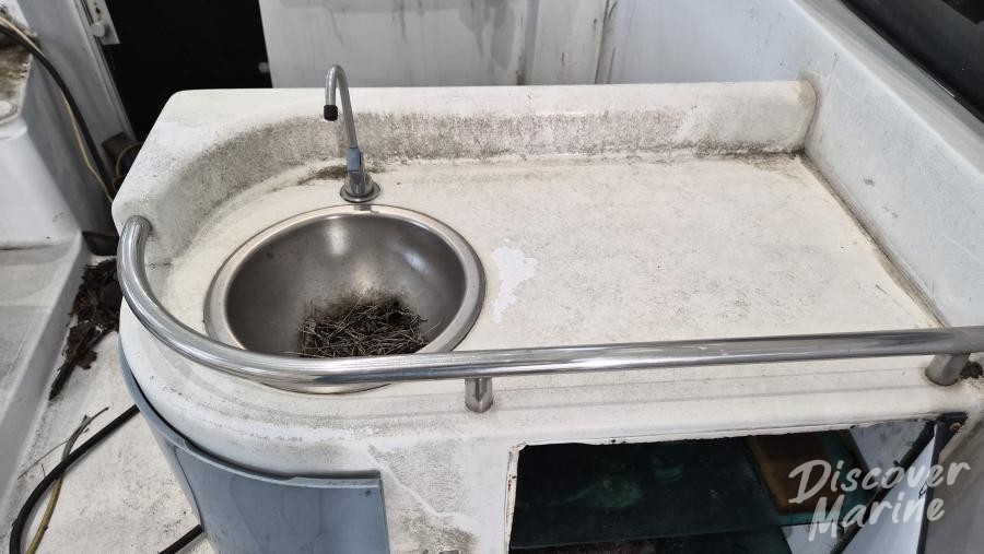 미상(다소미네)