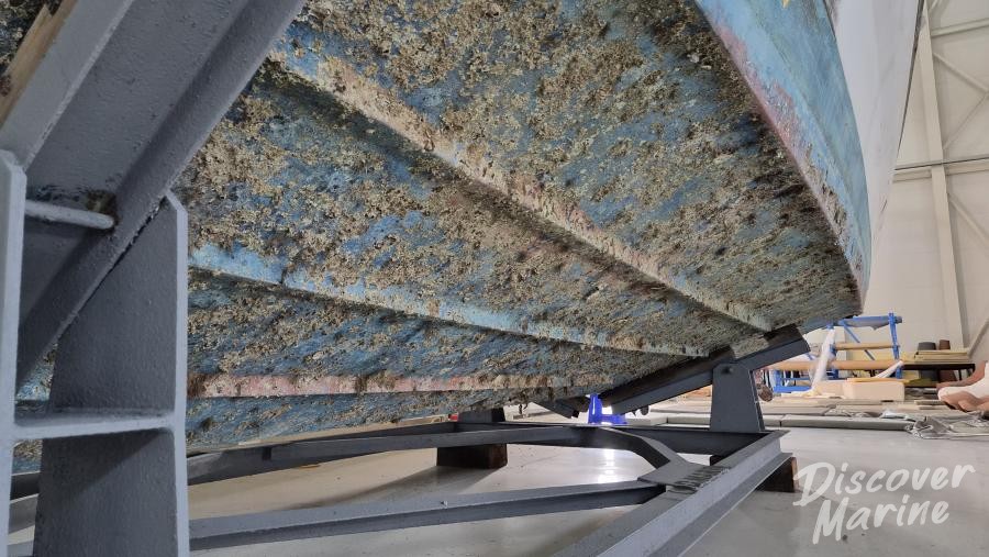 미상(다소미네)