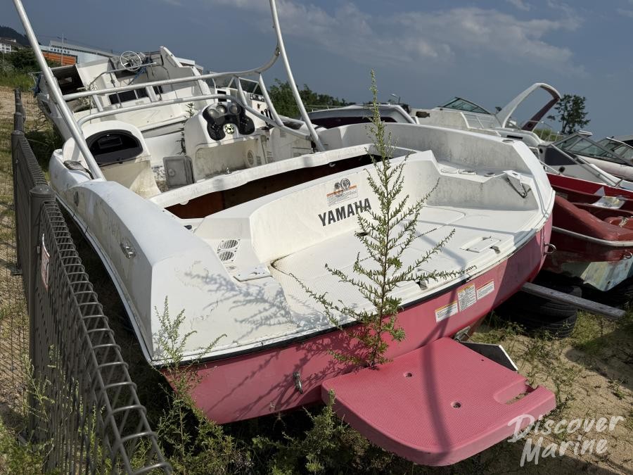 미상 (모터보트 흰빨)