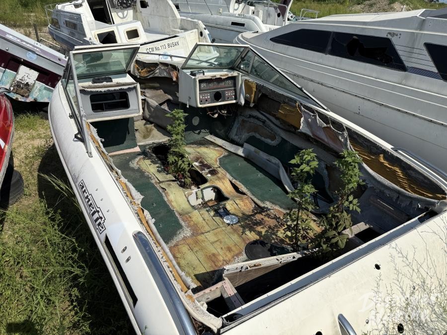 미상 (모터보트 흰2)